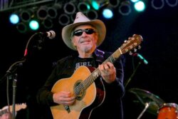 2009-06-14: Bonnaroo Music & Arts Festival, Manchester, TN, USA by Merle Haggard