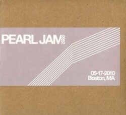 2010-05-17: TD Garden, Boston, MA, USA by Pearl Jam
