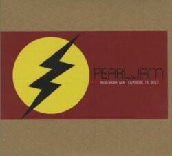 2013-10-15: DCU Center, Worcester, MA, USA by Pearl Jam